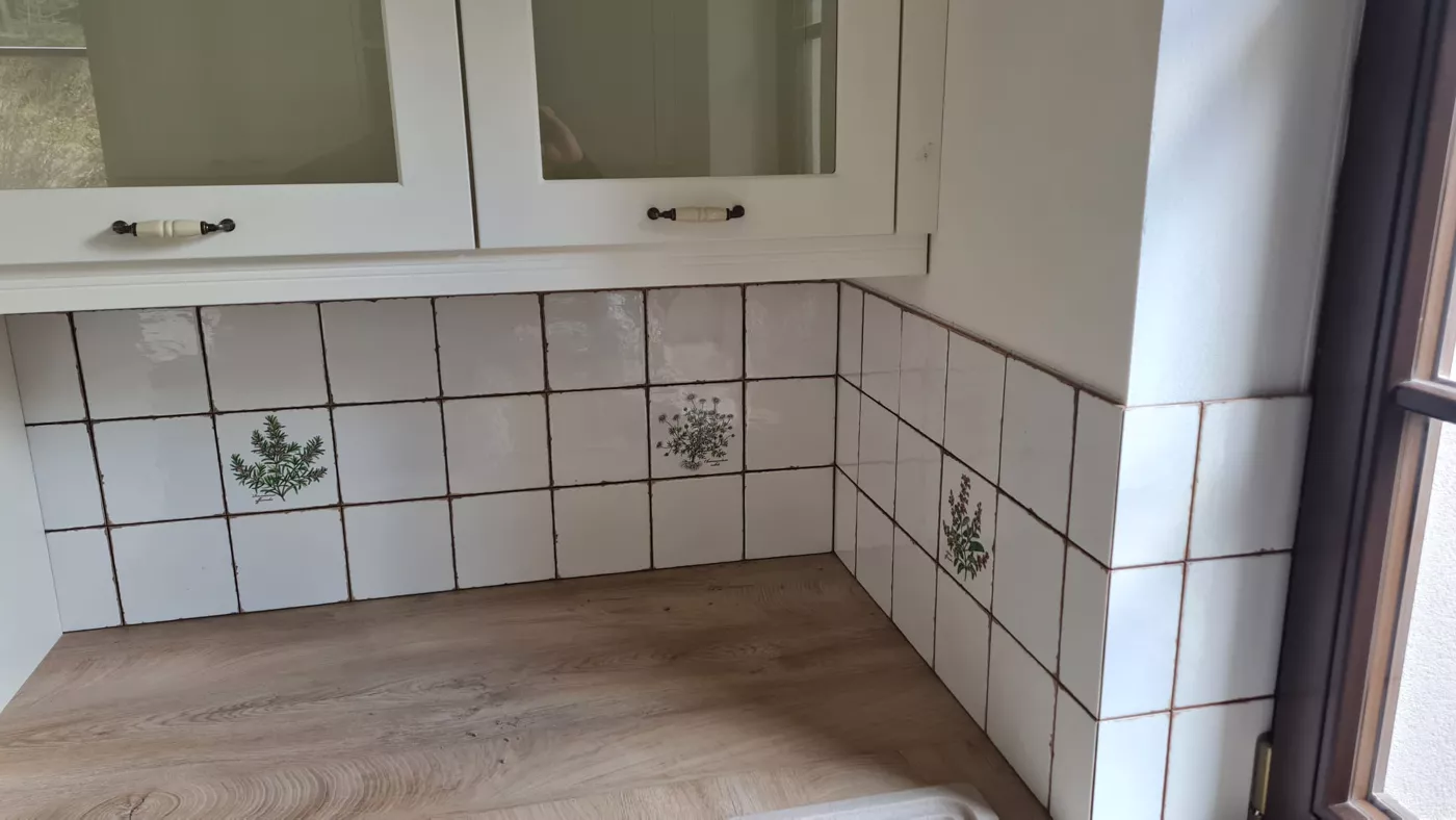 rekonstrukce kachliček v kuchyni